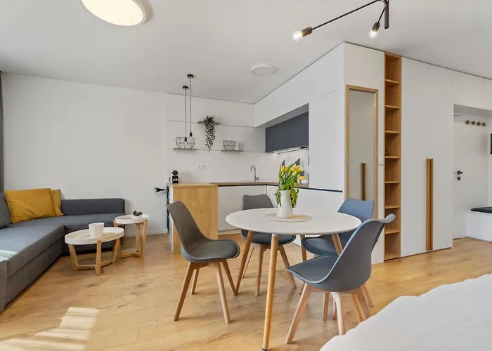 Lam Concrete - Ac - Balcony * Братислава